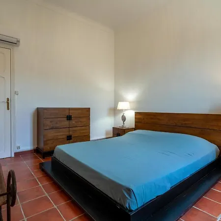 Domaine Mas Cote Cour Holiday home *